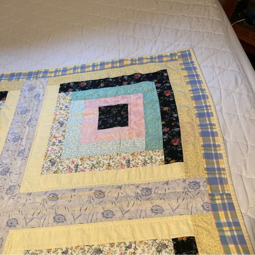 Handmade GEOMETRIC SQUARES Abstract Throw Blanket Quilt 46 x 46 inches - Picture 7 of 12